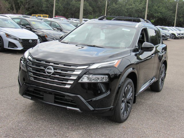 New 2026 Nissan Rogue Platinum image 6