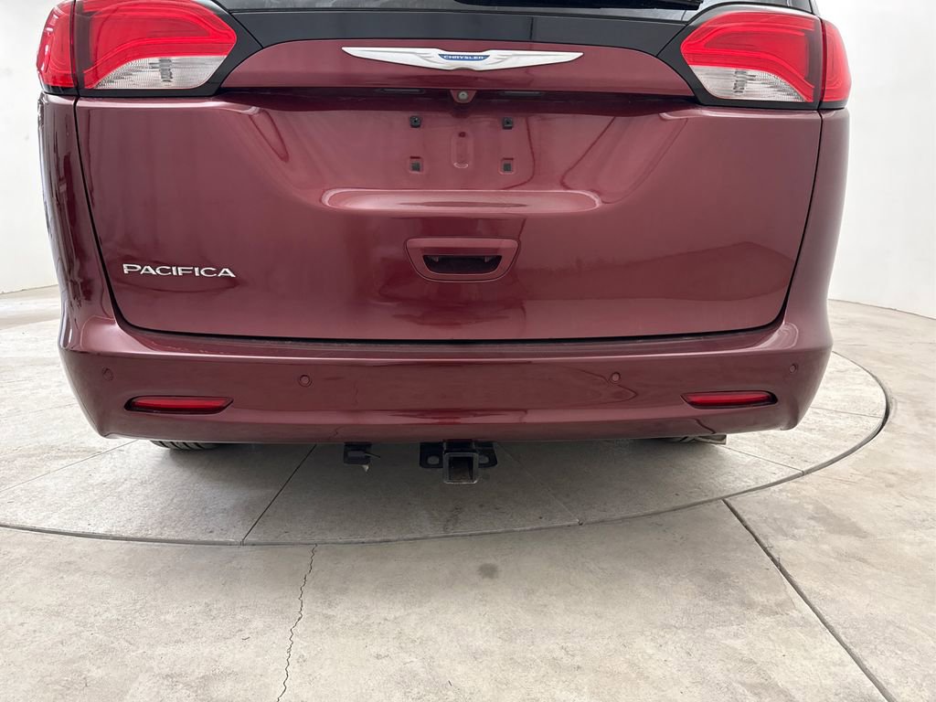 Used 2018 Chrysler Pacifica LX FWD image 26