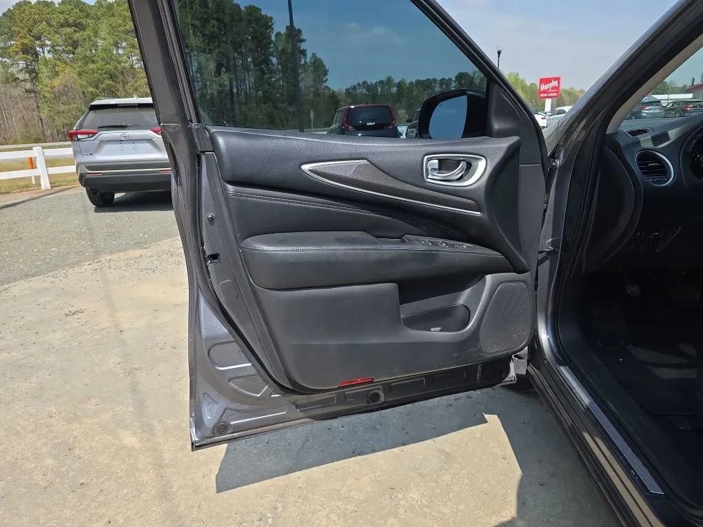 Used 2018 INFINITI QX60 FWD image 41