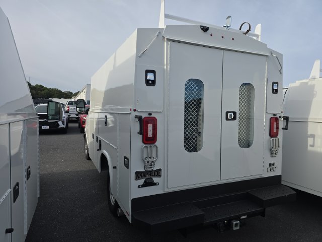 New 2026 Chevrolet Express 3500 w/ Power Convenience Package RWD image 3