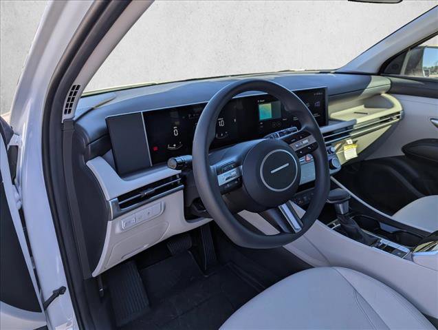 Certified 2025 Hyundai Tucson SEL image 12