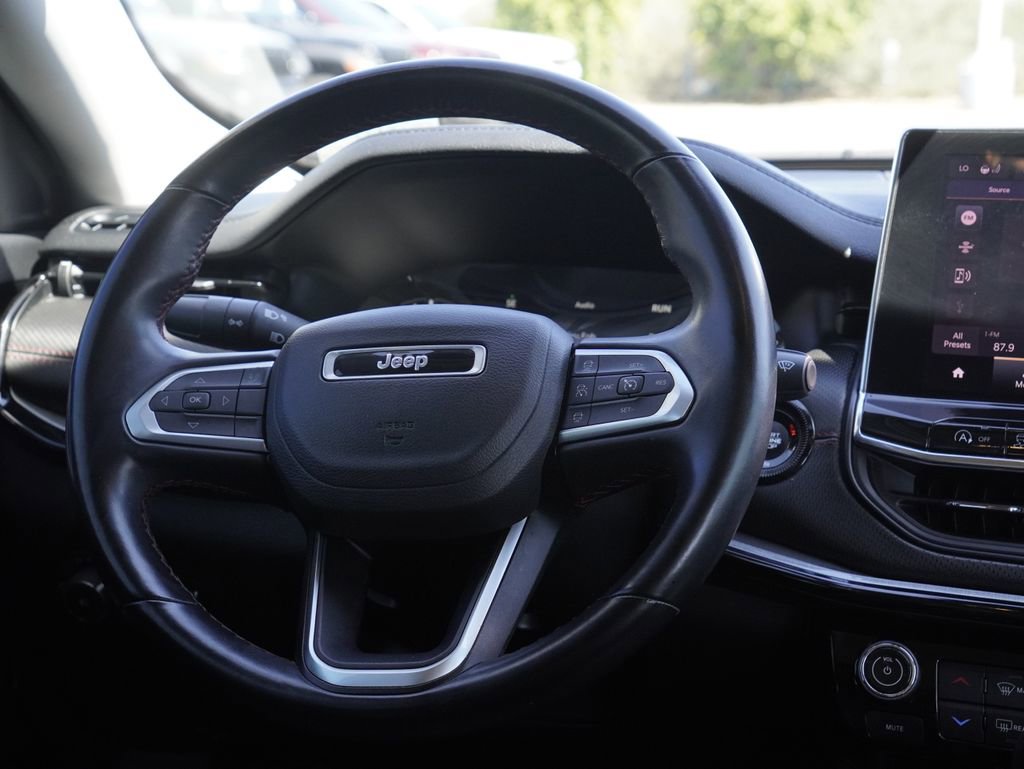 Certified 2022 Jeep Compass Trailhawk w/ Trailhawk Convenience Group AWD/4WD image 29