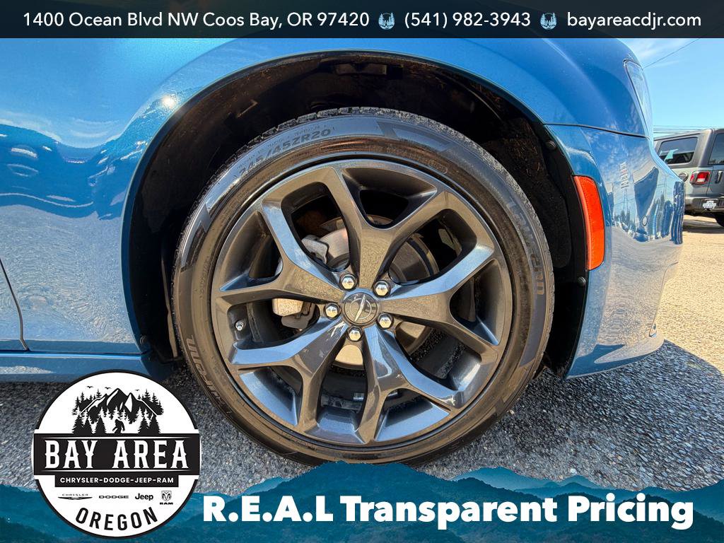 Used 2022 Chrysler 300 Touring L RWD image 9