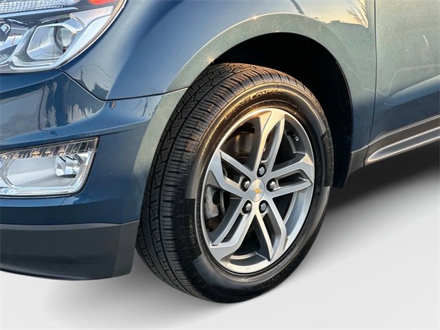 Used 2017 Chevrolet Equinox Premier w/ Enhanced Convenience Package image 29