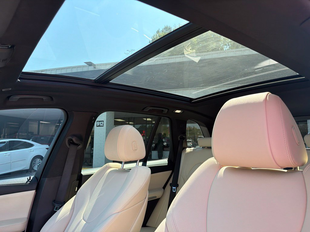 Used 2020 BMW X5 sDrive40i w/ Premium Package RWD image 25