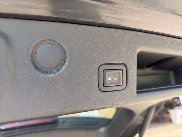 Used 2019 Chevrolet Equinox LT AWD/4WD image 20