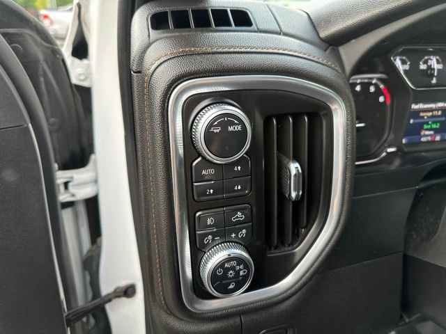 Used 2022 GMC Sierra 1500 AT4 w/ AT4 Premium Package AWD/4WD image 21