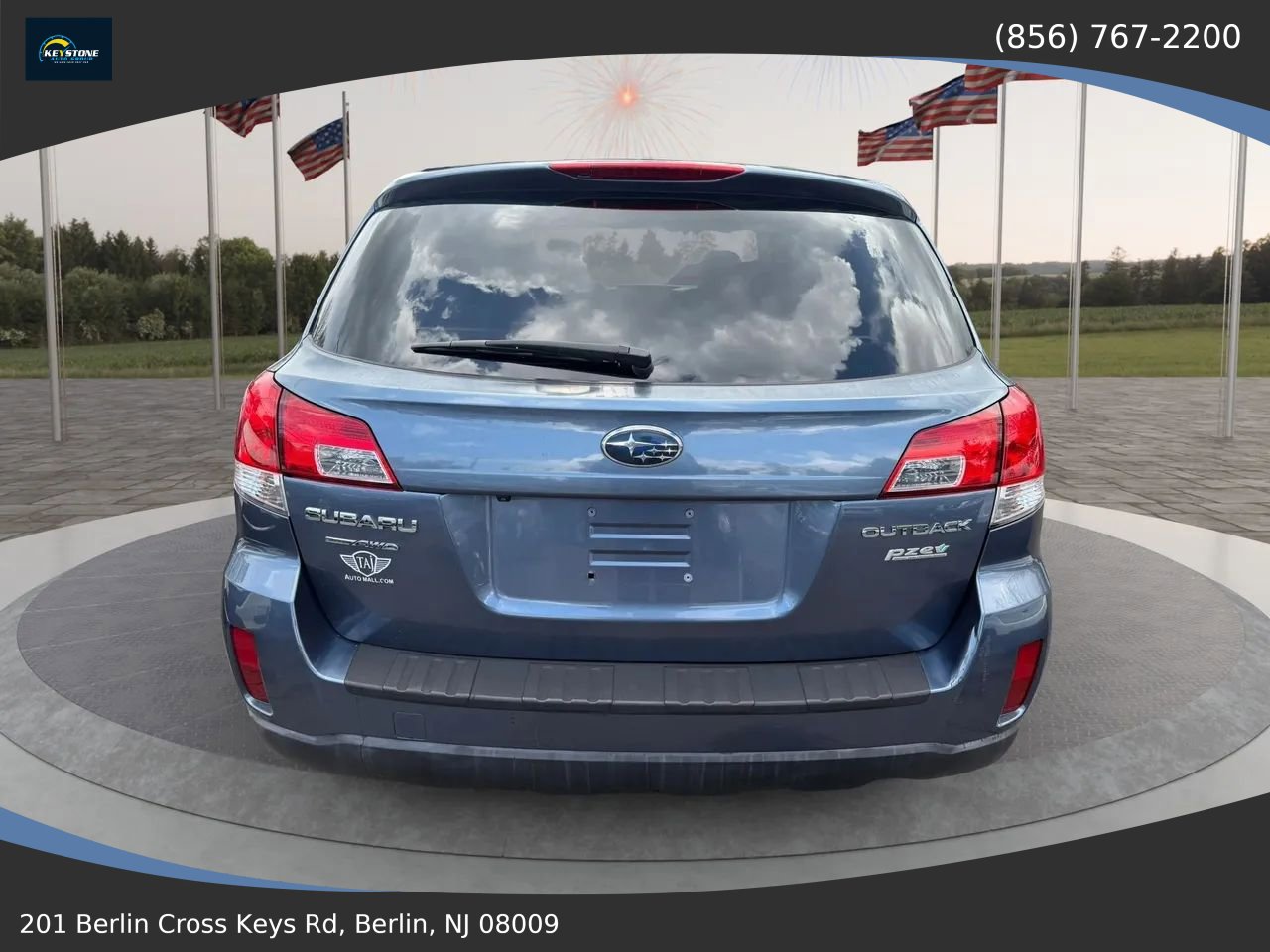 Used 2014 Subaru Outback 2.5i Premium w/ Moonroof Package AWD/4WD image 4
