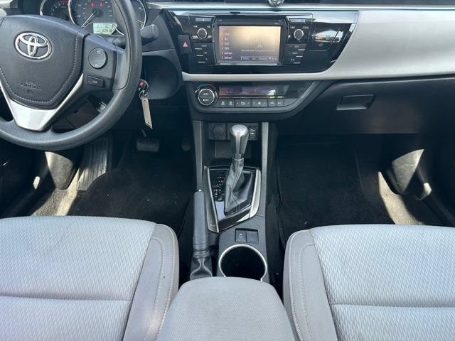 Used 2016 Toyota Corolla LE FWD image 15