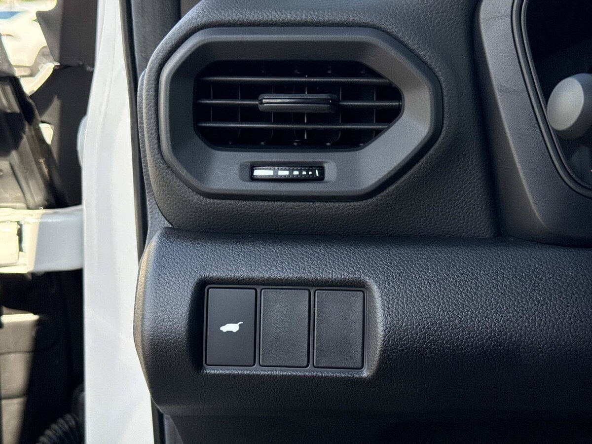 New 2026 Honda Pilot Sport image 31