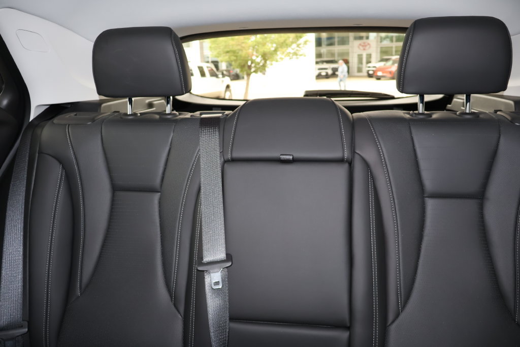 Used 2025 Buick Envision Preferred AWD/4WD image 50