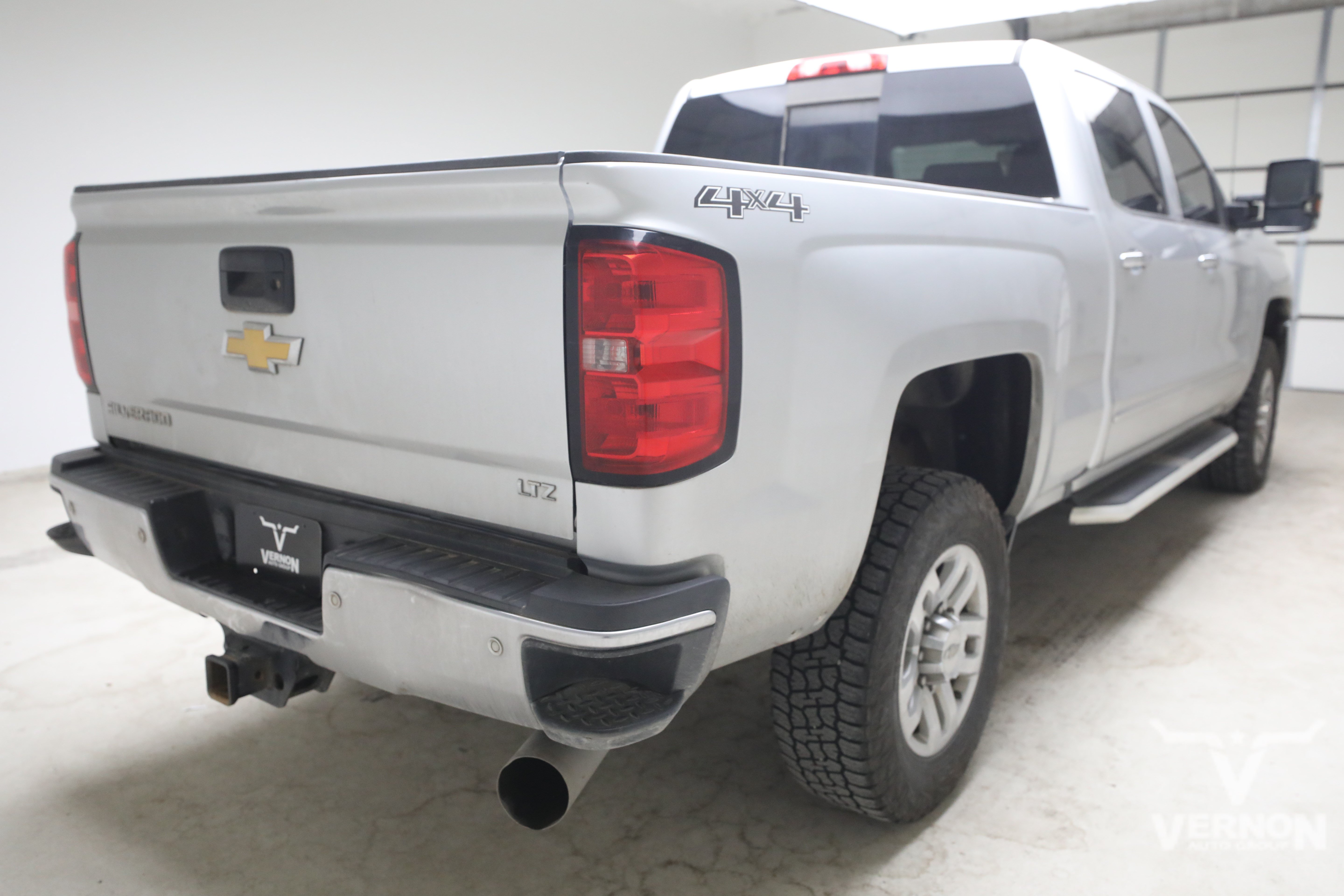 Used 2019 Chevrolet Silverado 2500 LTZ w/ Duramax Plus Package AWD/4WD image 5