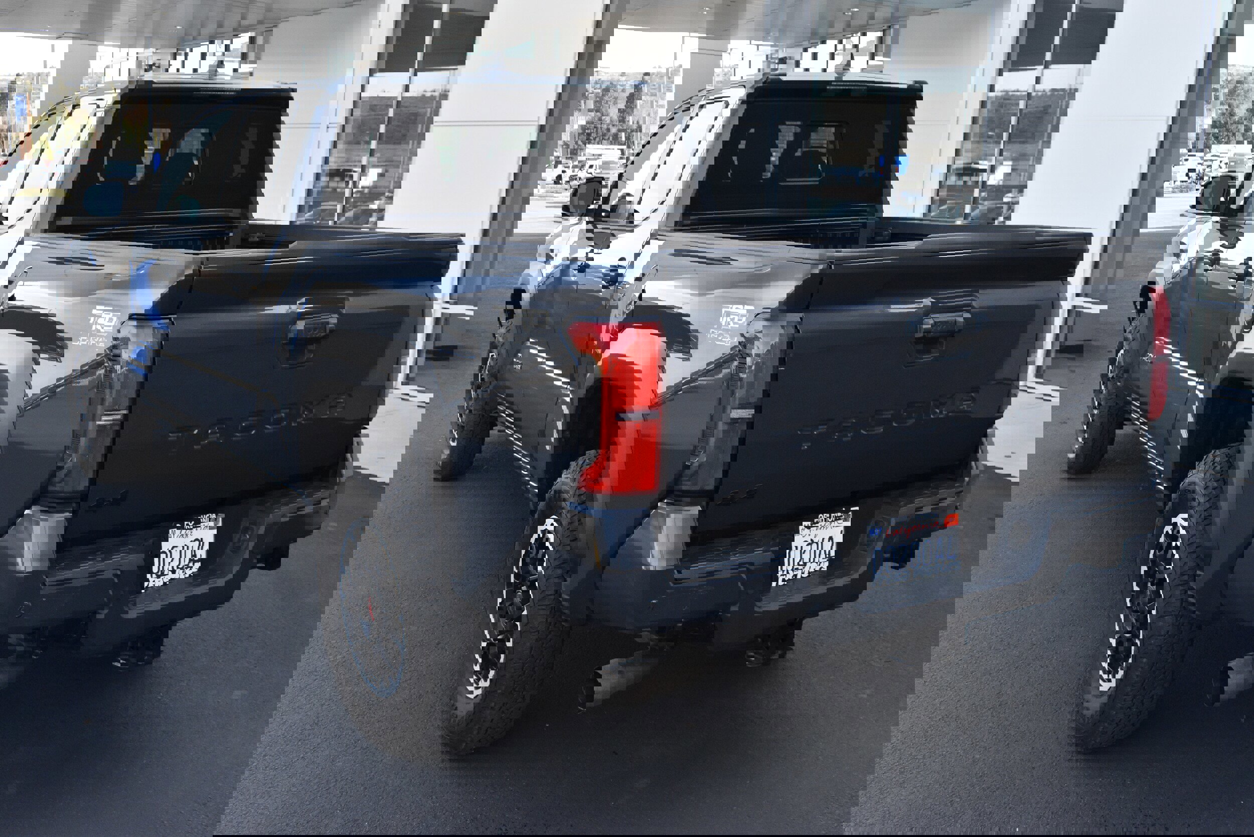 Used 2024 Toyota Tacoma TRD Off-Road w/ TRD Off Road Upgrade Package image 9