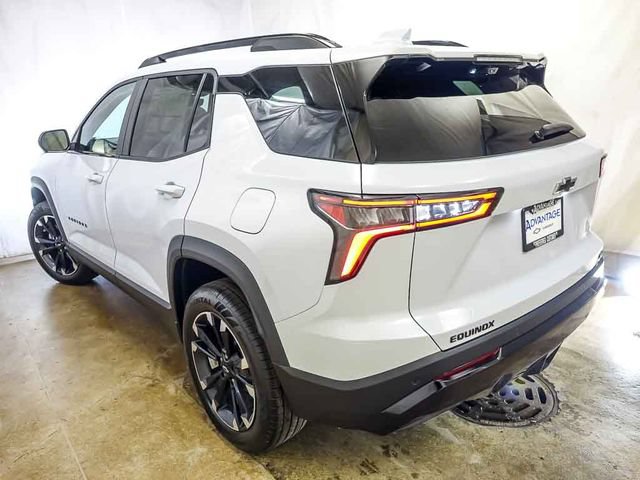 New 2027 Chevrolet Equinox RS w/ Safety and Technology Package FWD image 7