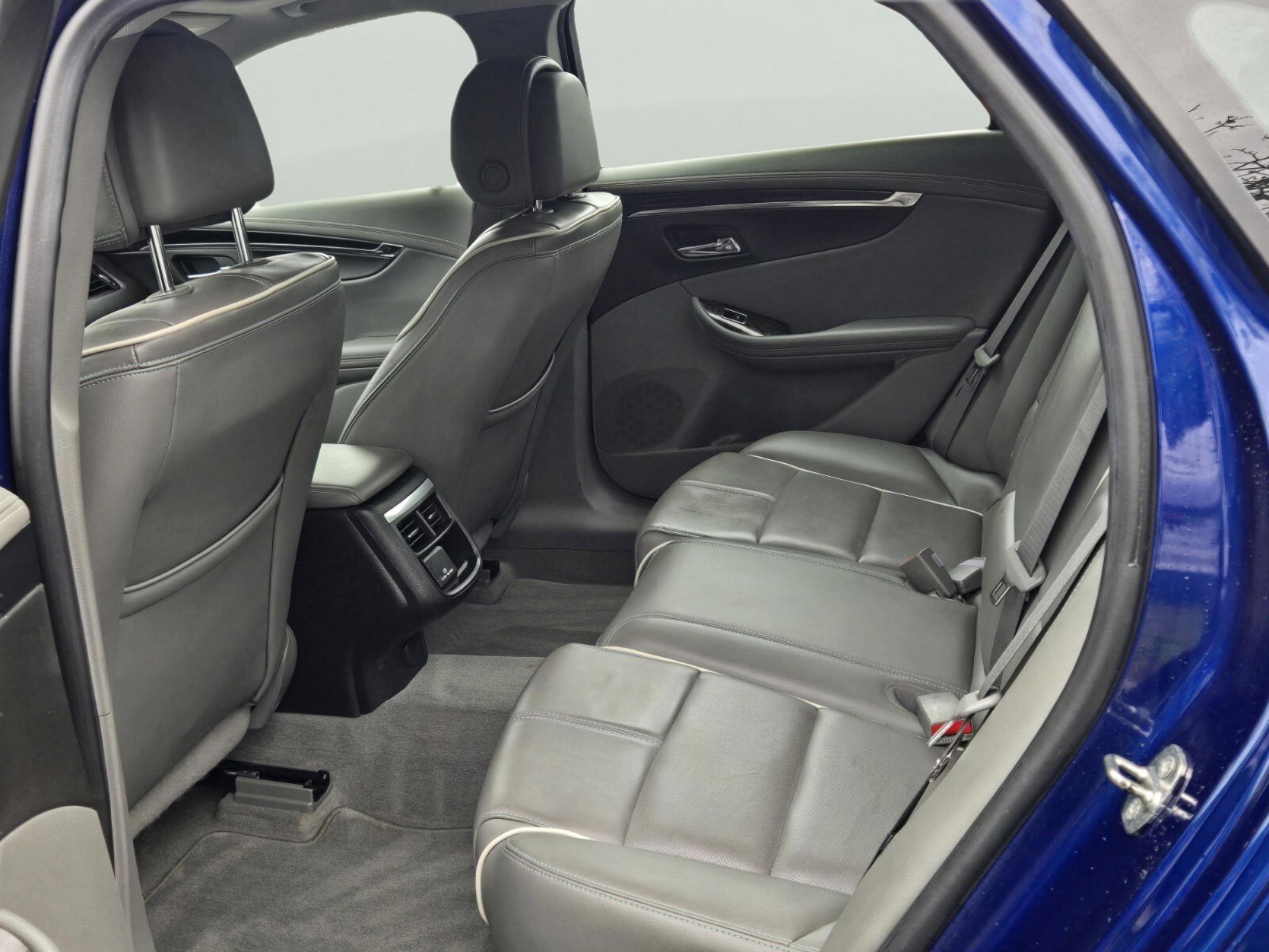 Used 2014 Chevrolet Impala LTZ image 18