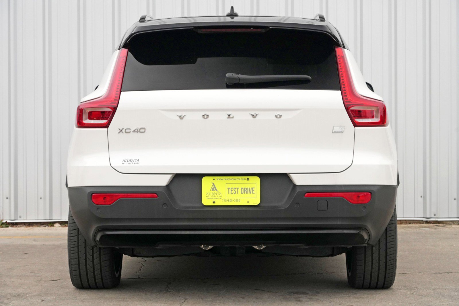 Used 2021 Volvo XC40 P8 Recharge w/ Advanced Package image 10