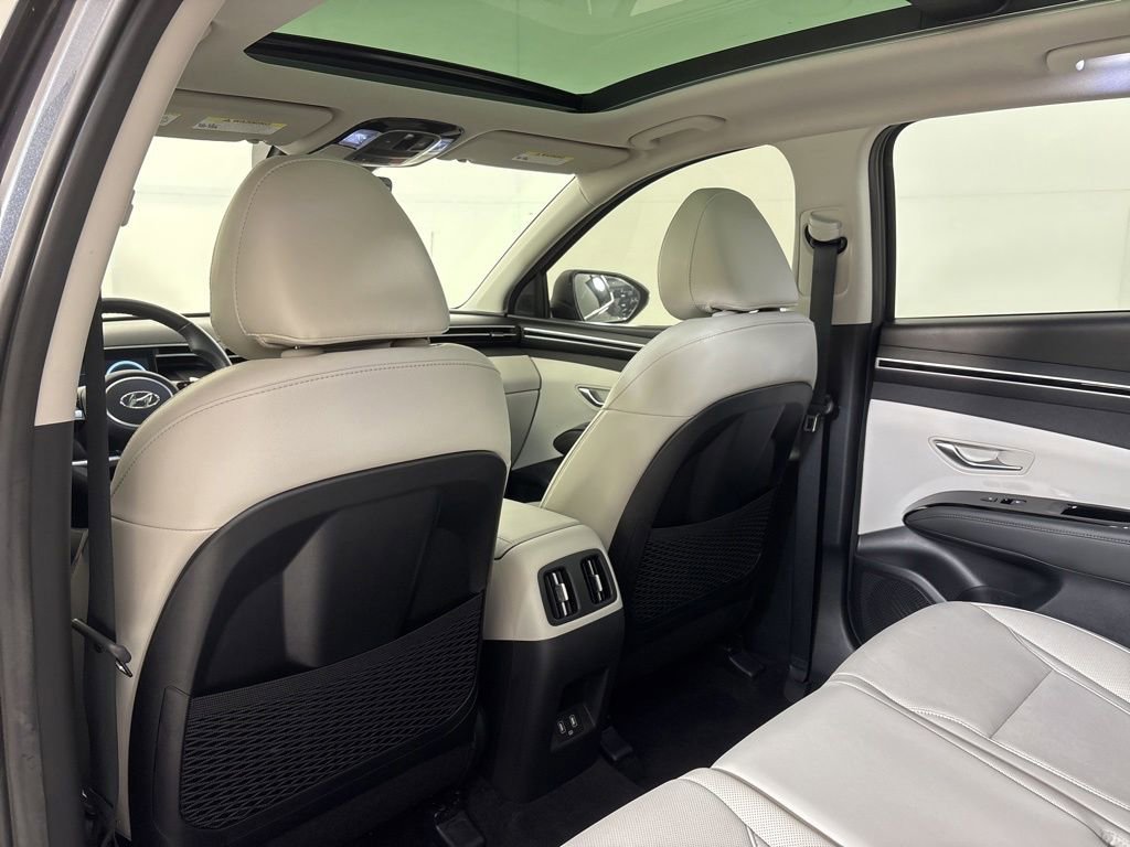 Used 2023 Hyundai Tucson Limited AWD/4WD image 20