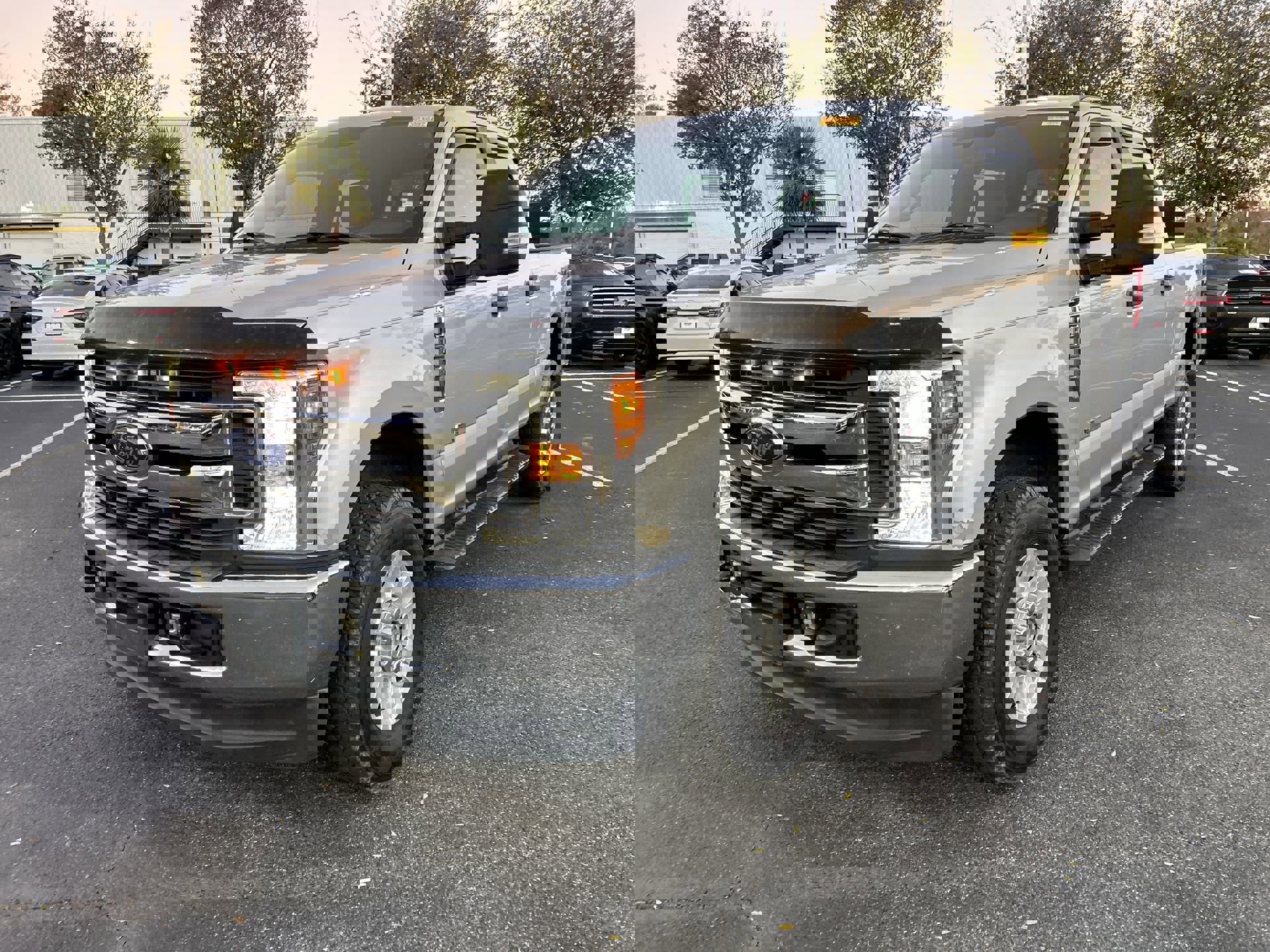 Used 2019 Ford F250 XL w/ STX Appearance Package image 5