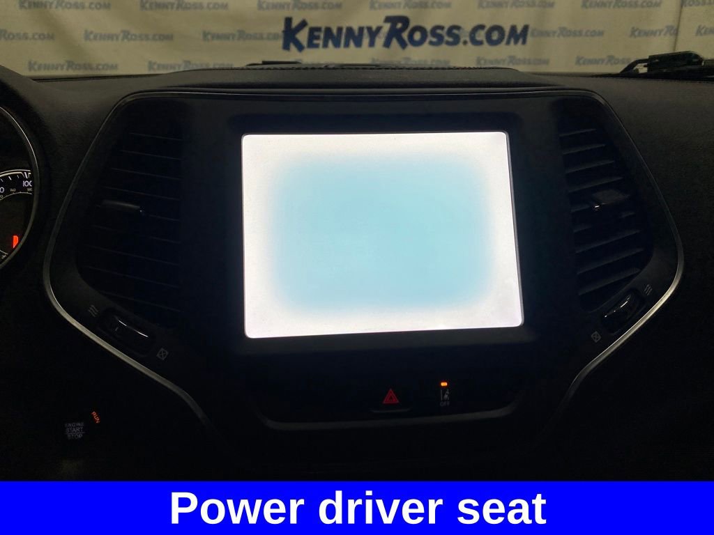 Used 2022 Jeep Cherokee Latitude Lux image 11