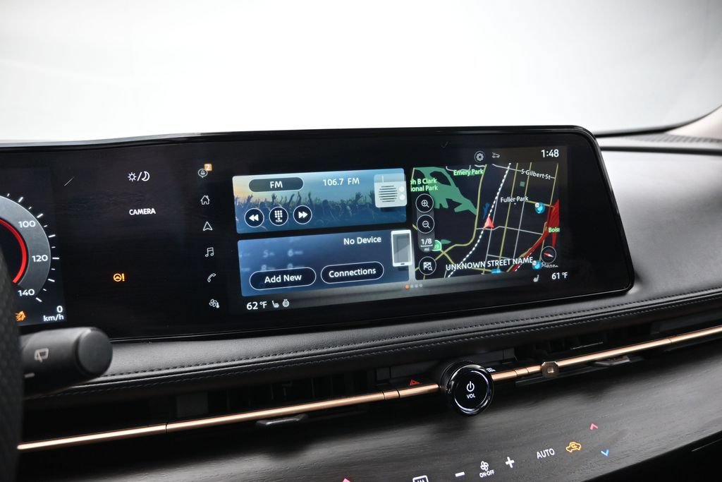 Used 2023 Nissan Ariya AWD image 15
