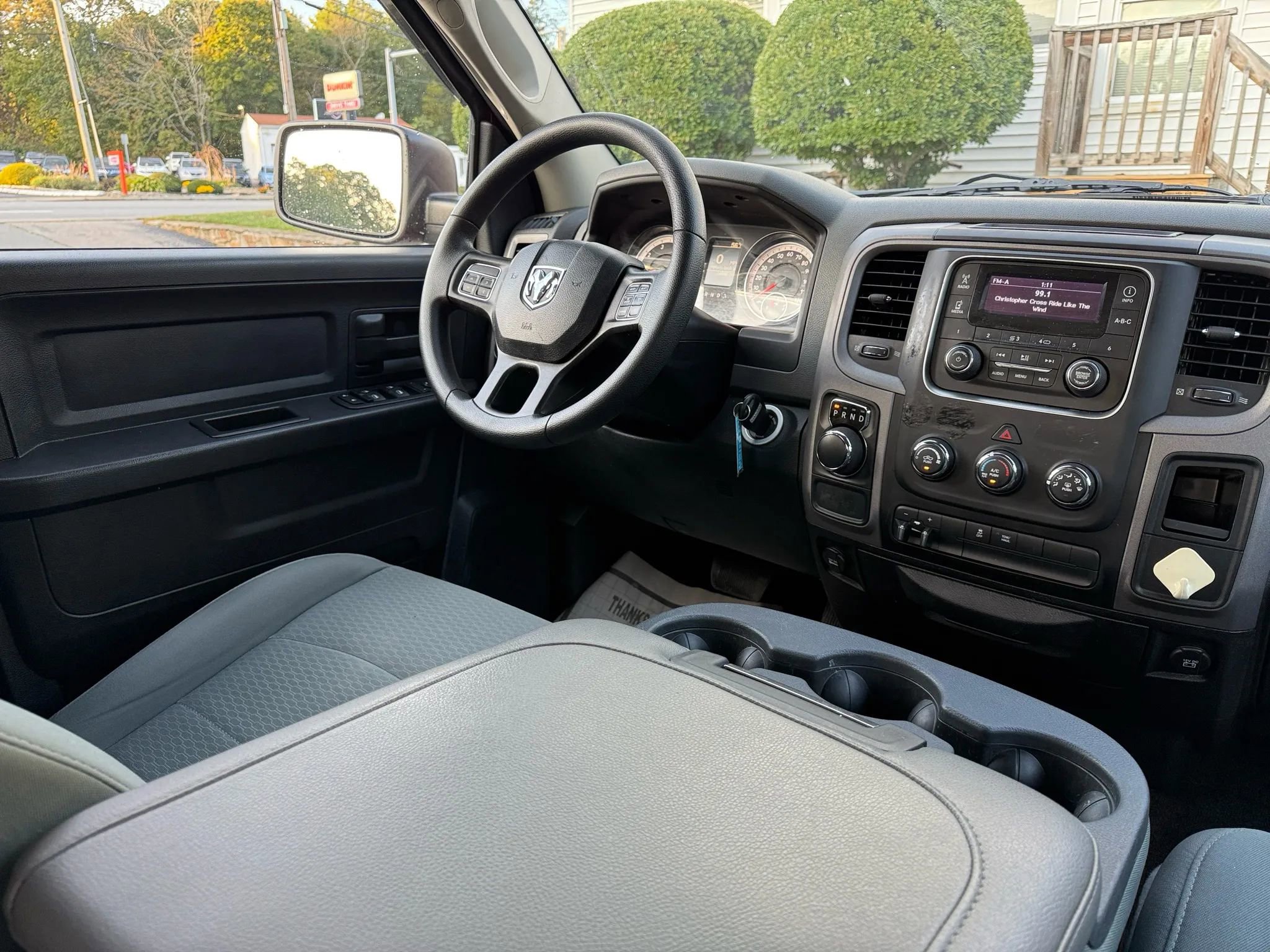 Used 2015 RAM 1500 Express image 27