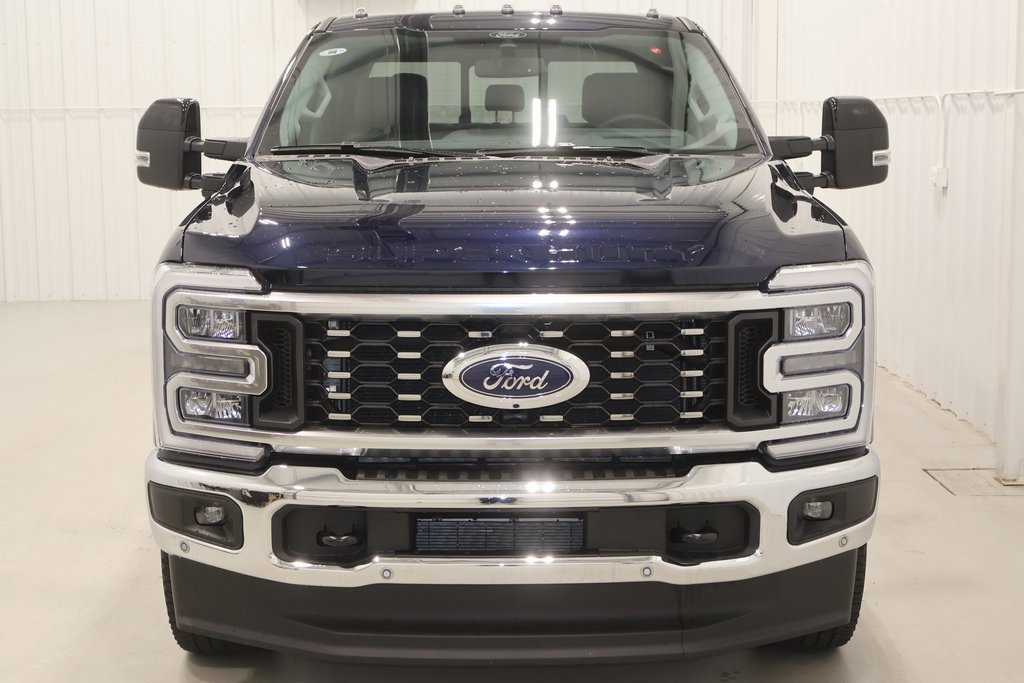 New 2025 Ford F350 Lariat w/ Lariat Ultimate Package image 3