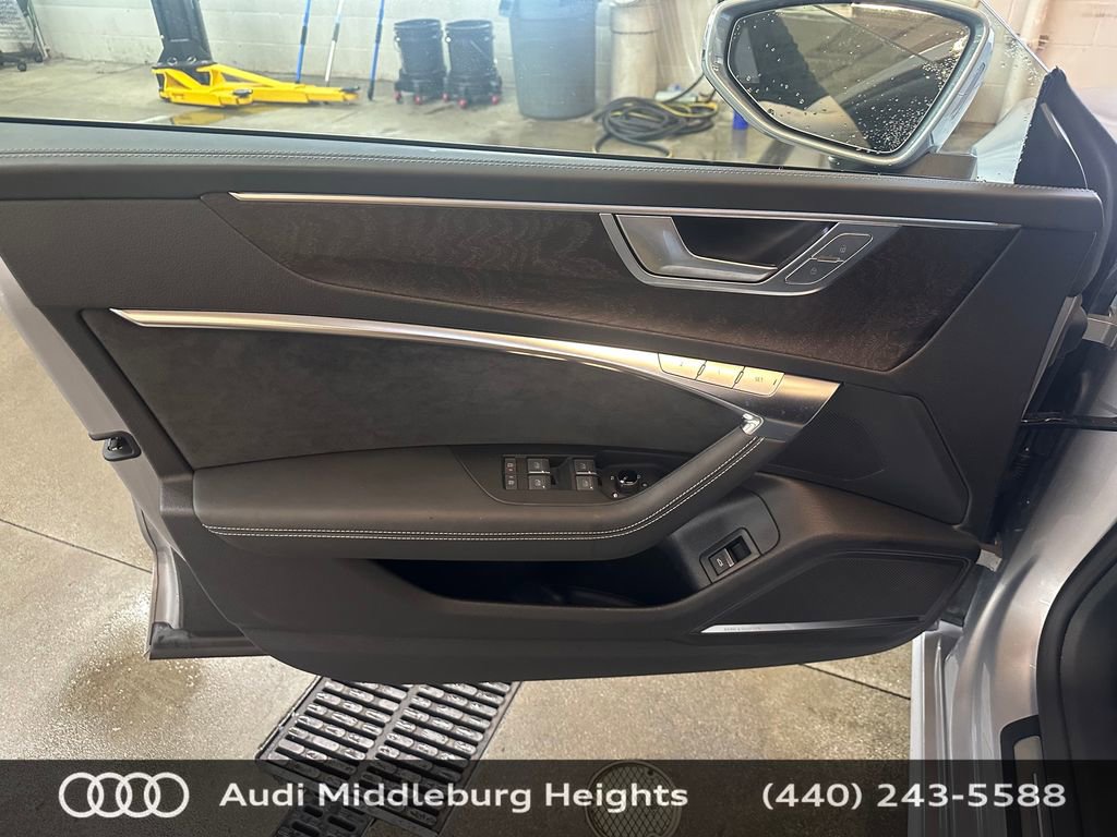 Used 2023 Audi A7 3.0T Prestige w/ Luxury Package image 13