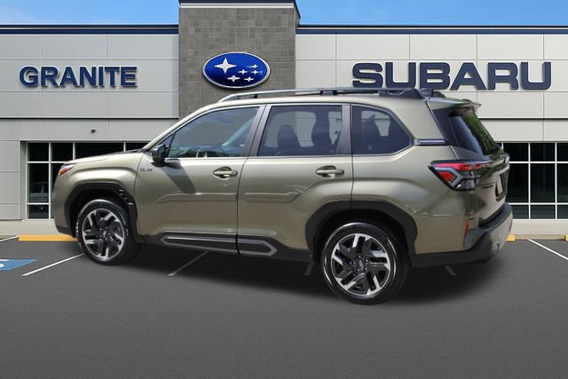 Used 2025 Subaru Forester Limited AWD/4WD image 8
