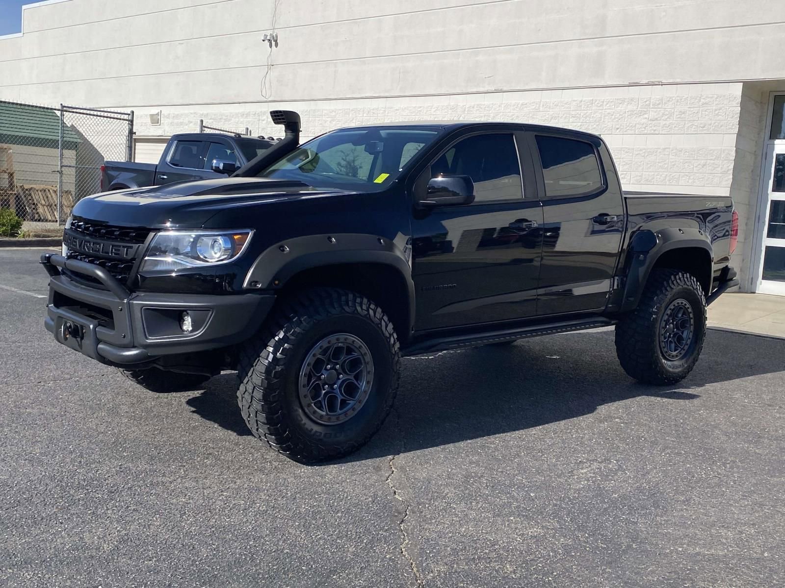 Used 2019 Chevrolet Colorado ZR2 w/ Colorado ZR2 Bison Edition AWD/4WD image 3