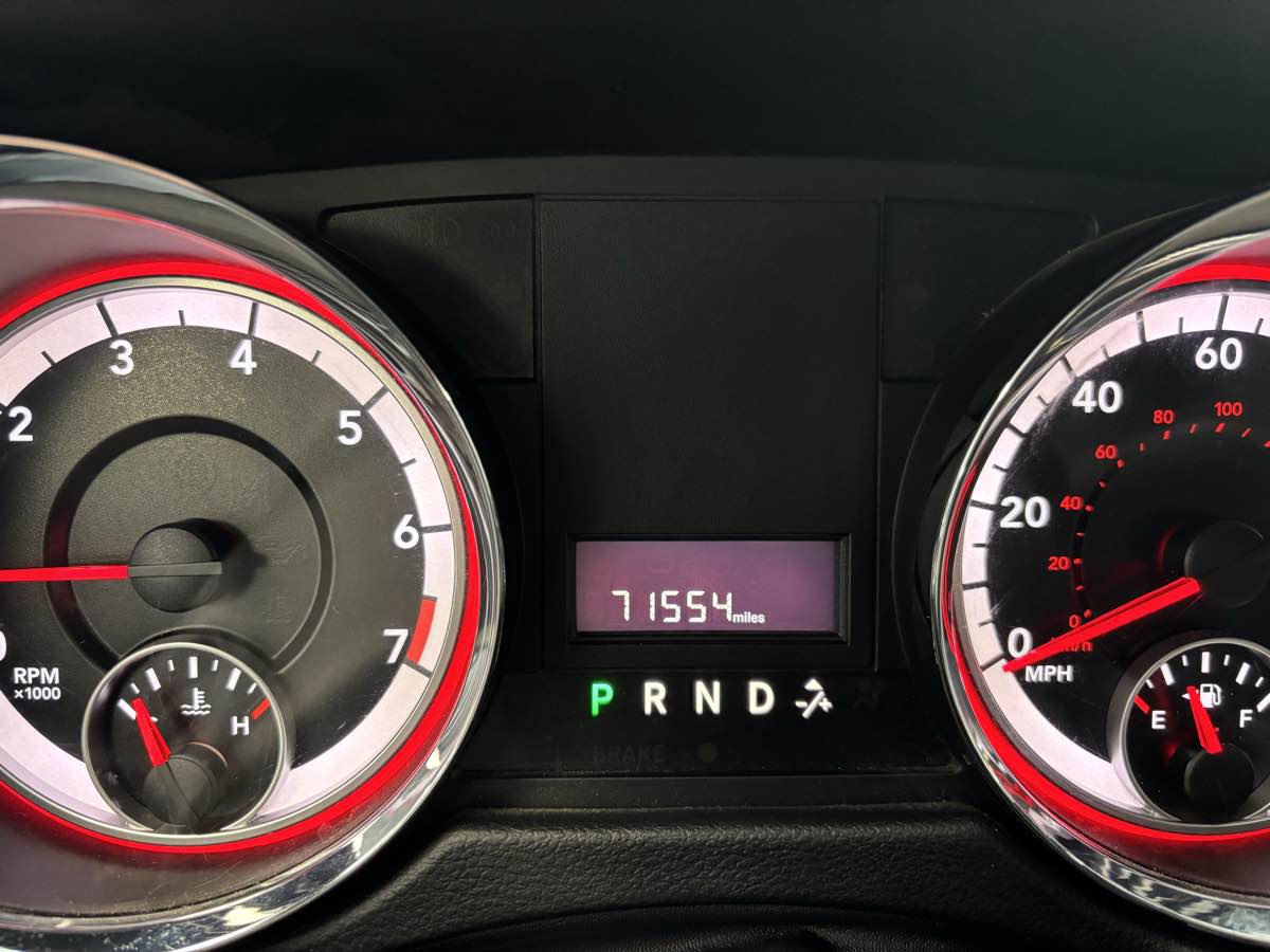 Used 2017 Dodge Grand Caravan SXT image 16