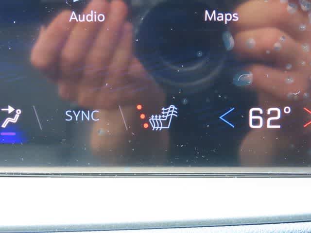 Used 2024 Chevrolet Traverse LT w/ LPO, Floor Liner Package image 22