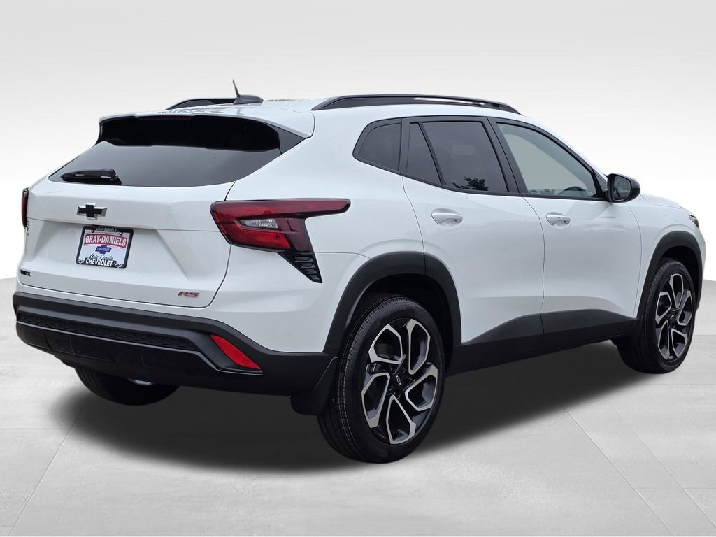 New 2026 Chevrolet Trax RS w/ Sunroof Package FWD image 5