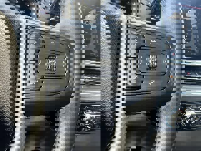 Used 2024 GMC Sierra 1500 SLT image 28