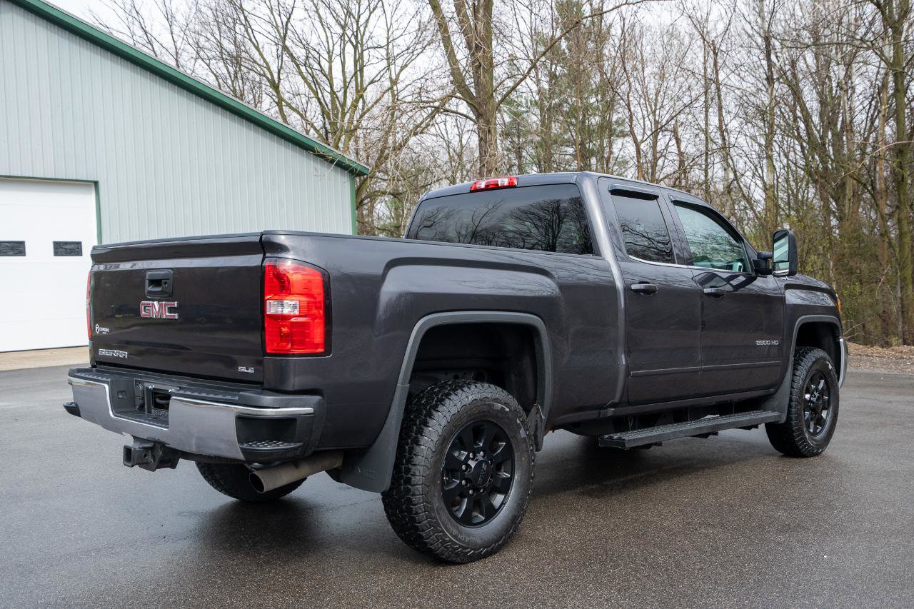 Used 2015 GMC Sierra 2500 SLE w/ SLE Preferred Package AWD/4WD image 3