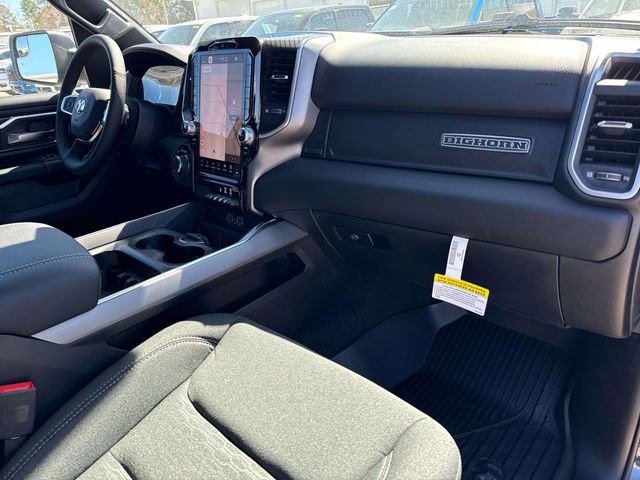 New 2026 RAM 1500 4x4 Crew Cab image 27