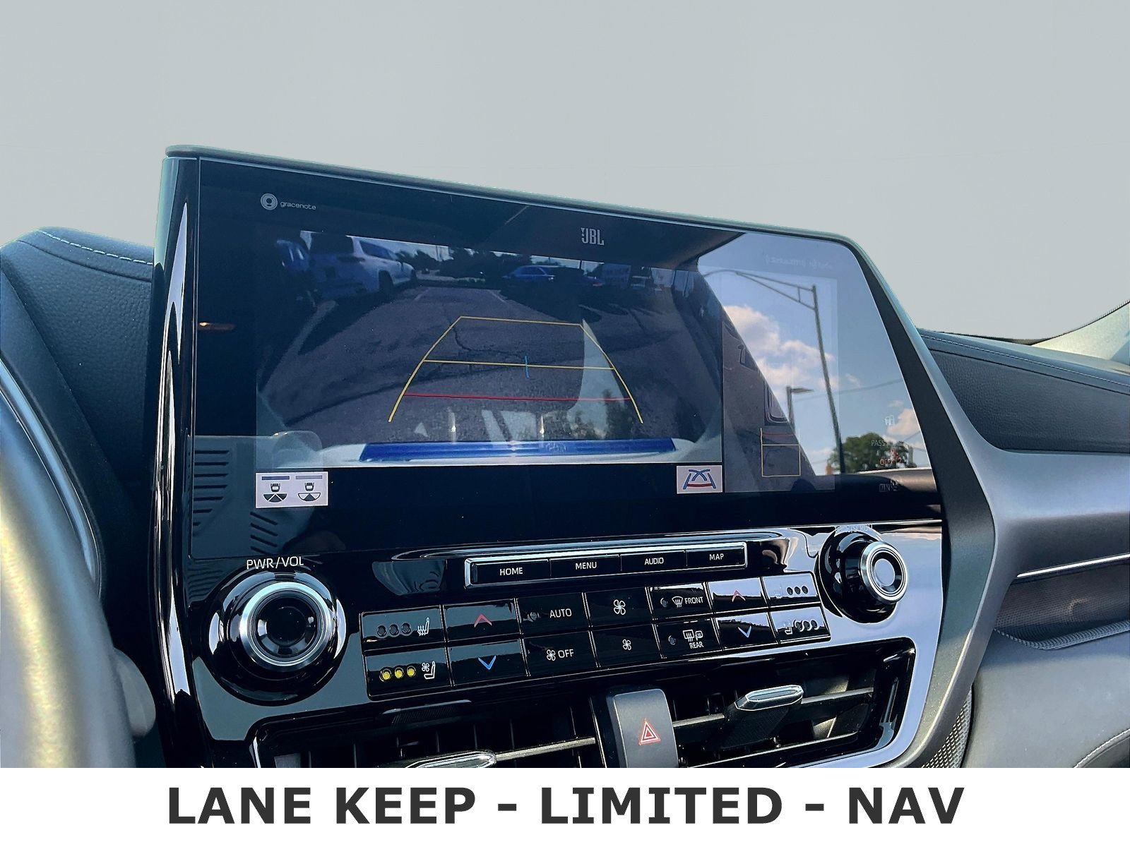 Used 2021 Toyota Highlander Limited AWD/4WD image 14