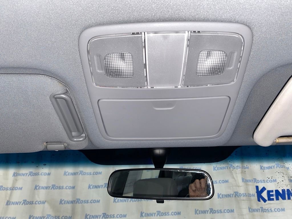 Used 2007 Hyundai Elantra GLS image 23