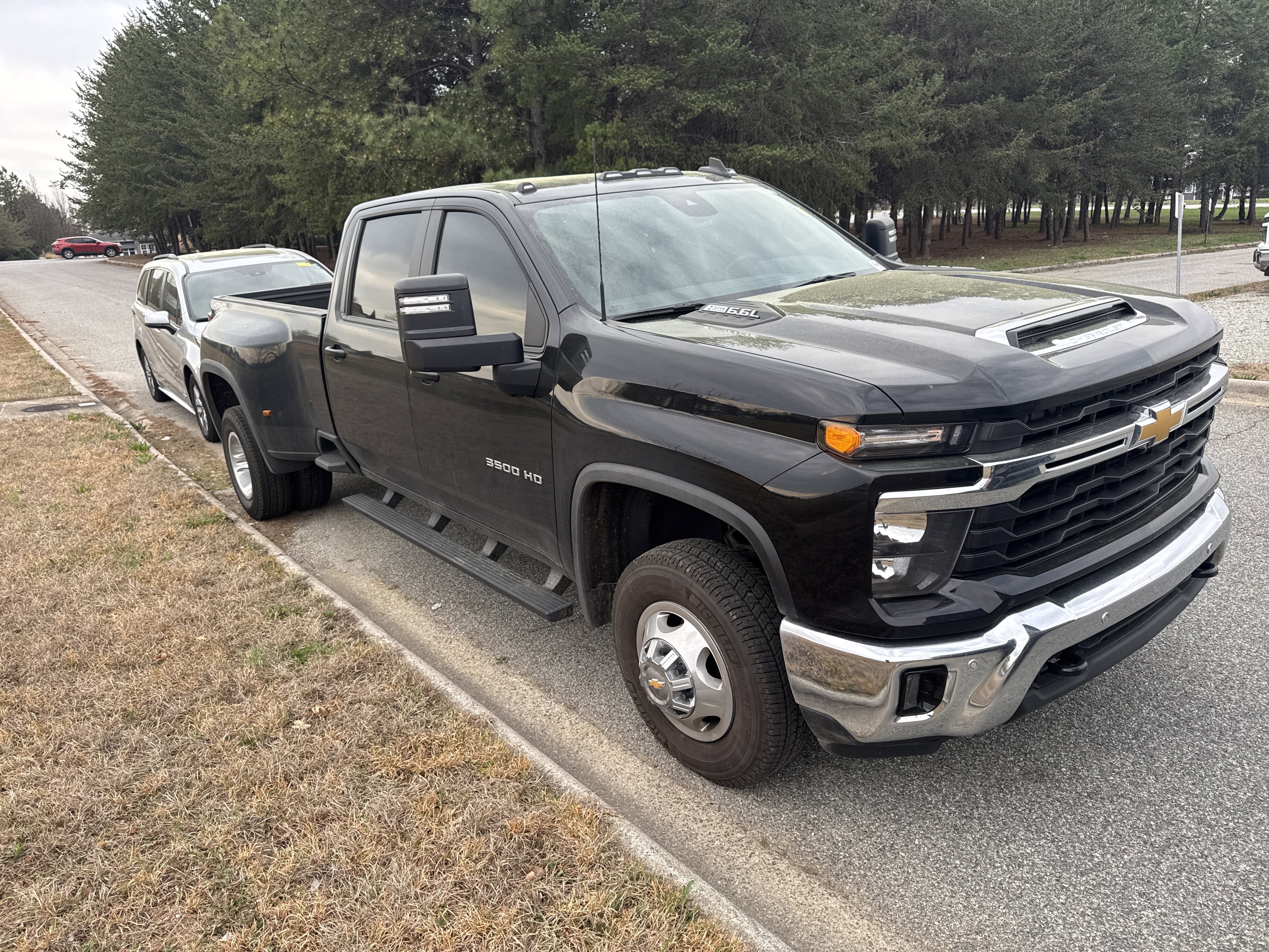 Certified 2026 Chevrolet Silverado 3500 LT w/ Safety Package image 2