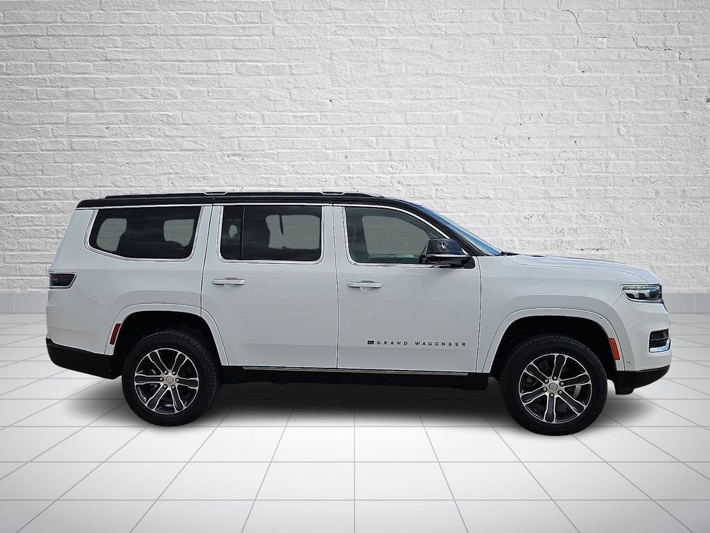 Used 2023 Jeep Grand Wagoneer 4WD image 5