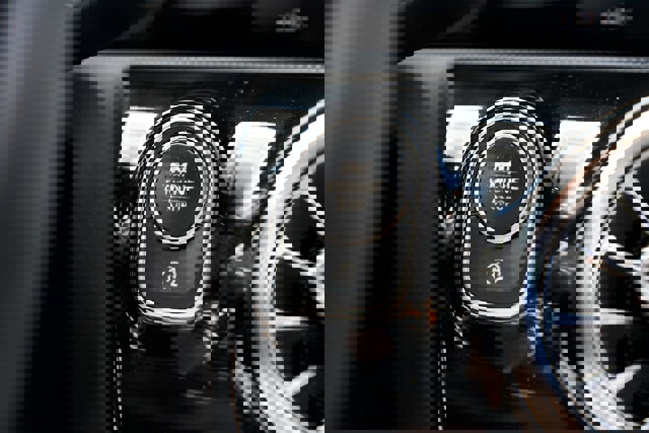 Used 2020 Mercedes-Benz A 220 w/ Premium Package image 31