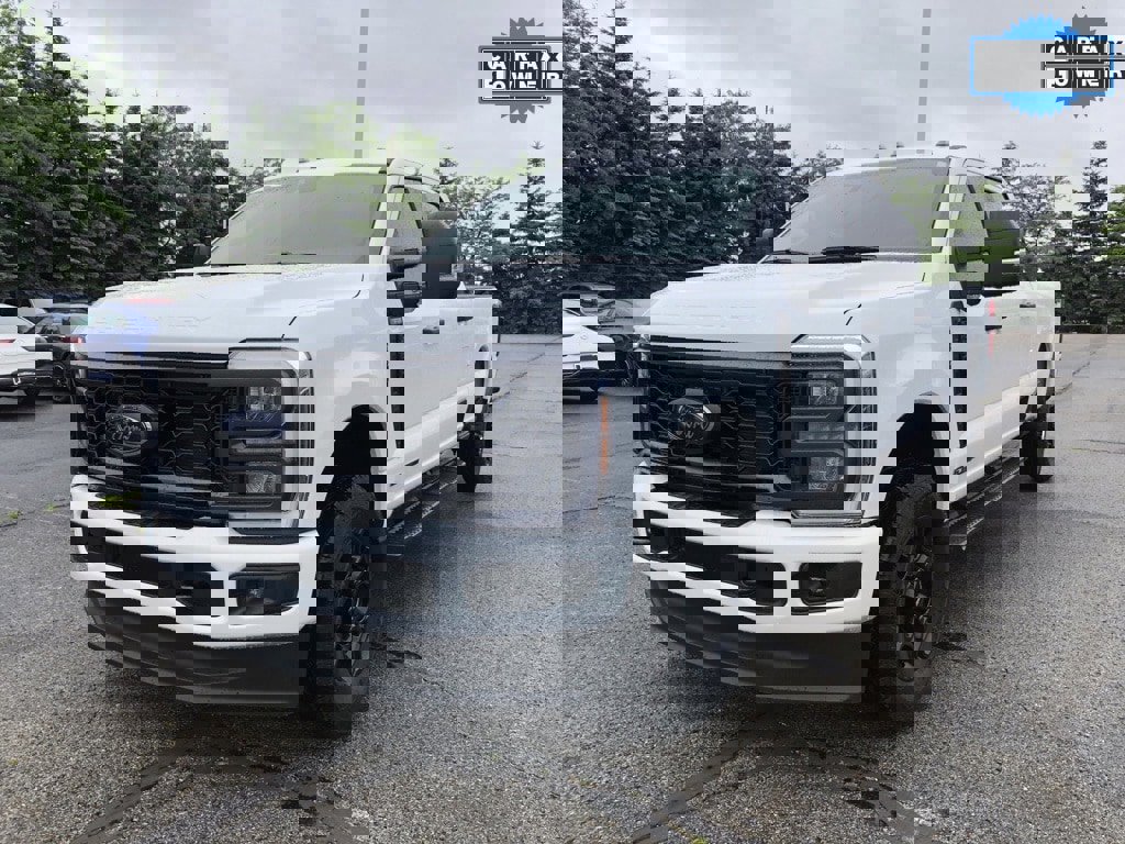 Used 2025 Ford F350 XL w/ STX Appearance Package image 3