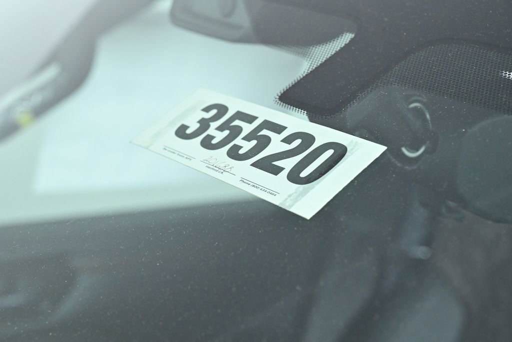 New 2025 Nissan Armada Platinum Reserve image 34