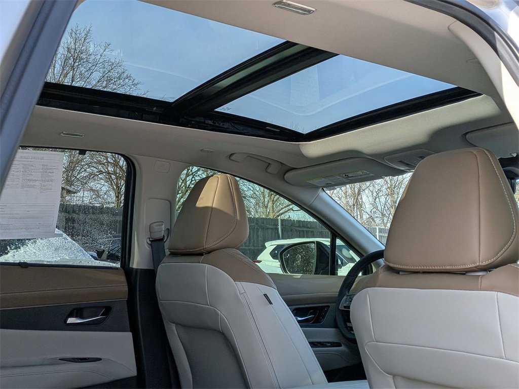 Used 2025 Nissan Murano Platinum image 24