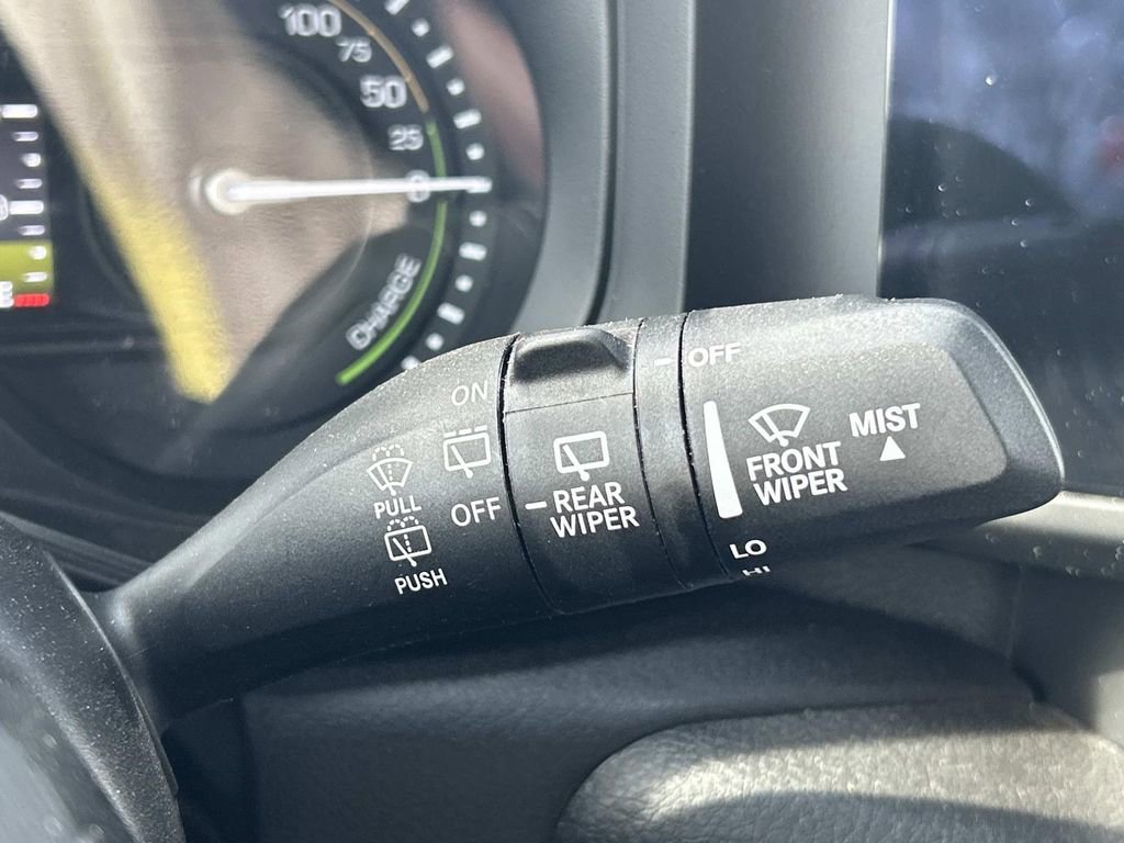 Used 2025 Jeep Wrangler Sport image 25