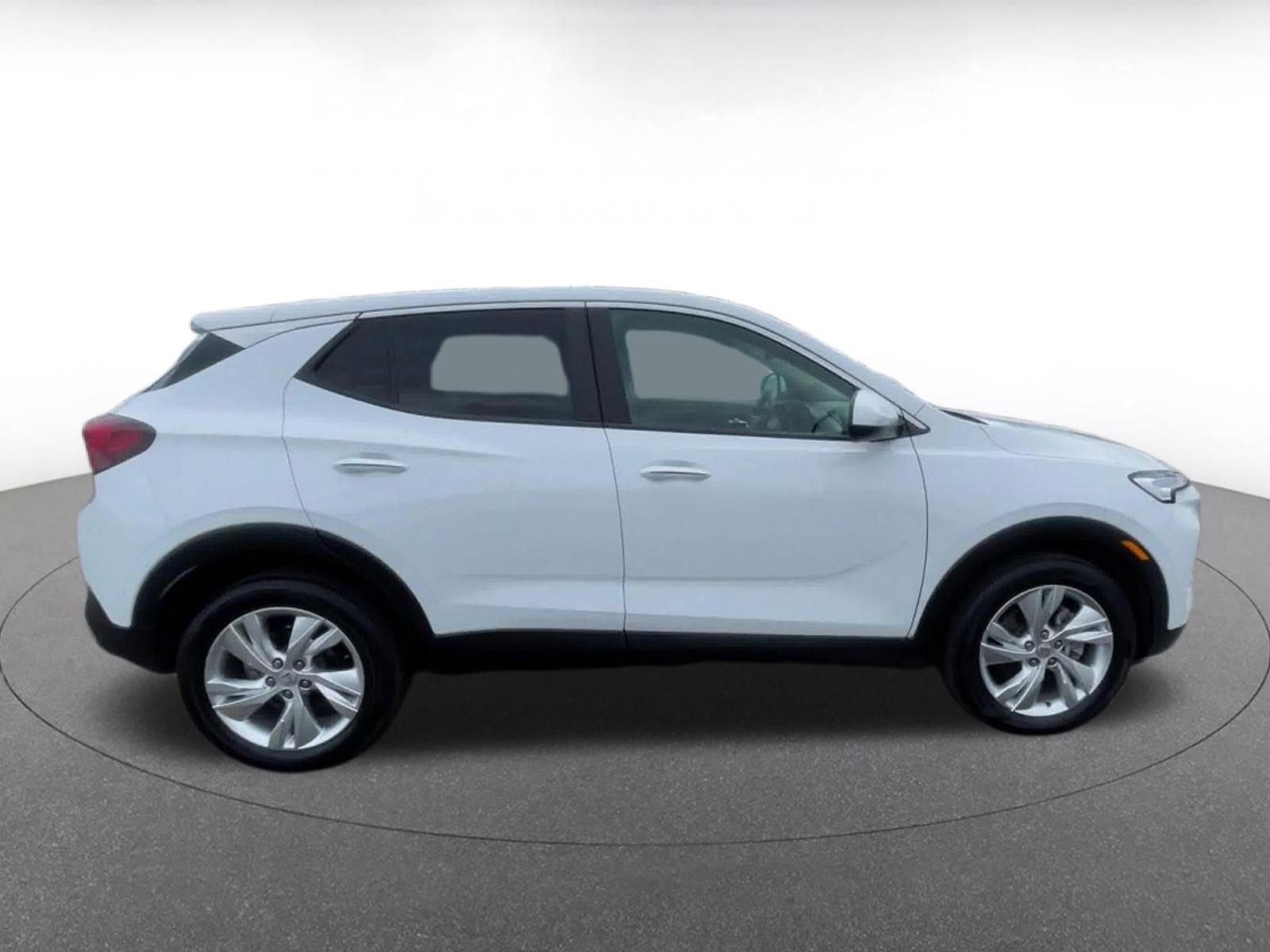 Used 2025 Buick Encore GX Preferred FWD image 16