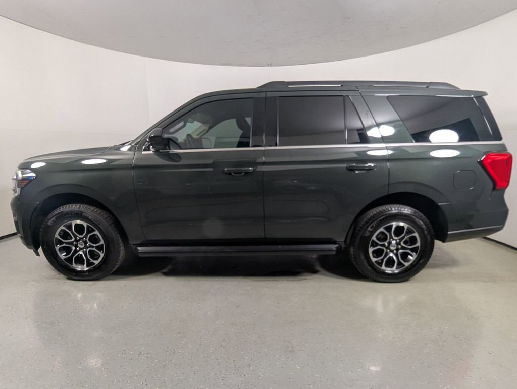 Used 2022 Ford Expedition XL image 4