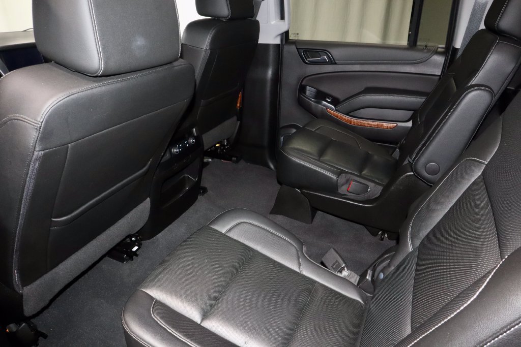 Used 2020 Chevrolet Suburban Premier w/ Max Trailering Package AWD/4WD image 21