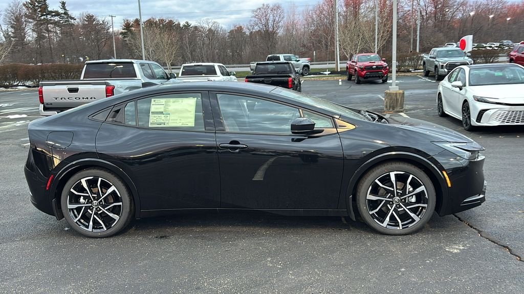 New 2026 Toyota Prius Plug-In Hybrid w/ Limited Premium Package FWD image 33
