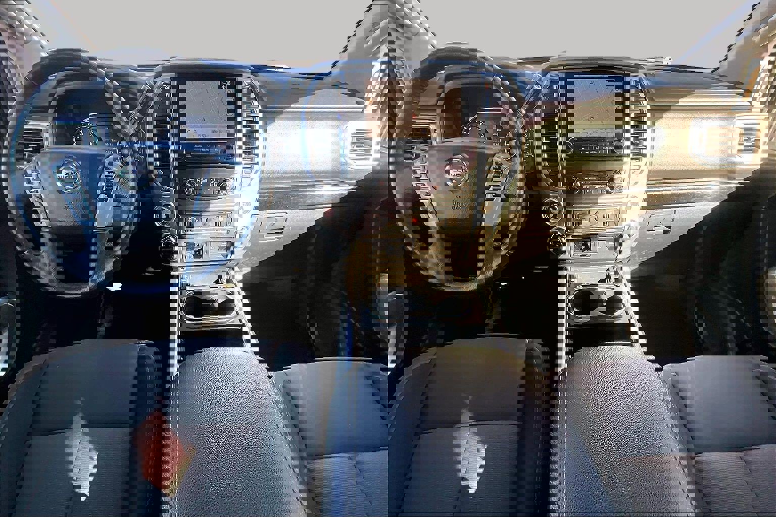 Used 2020 Nissan Titan SV w/ SV Convenience Package image 13