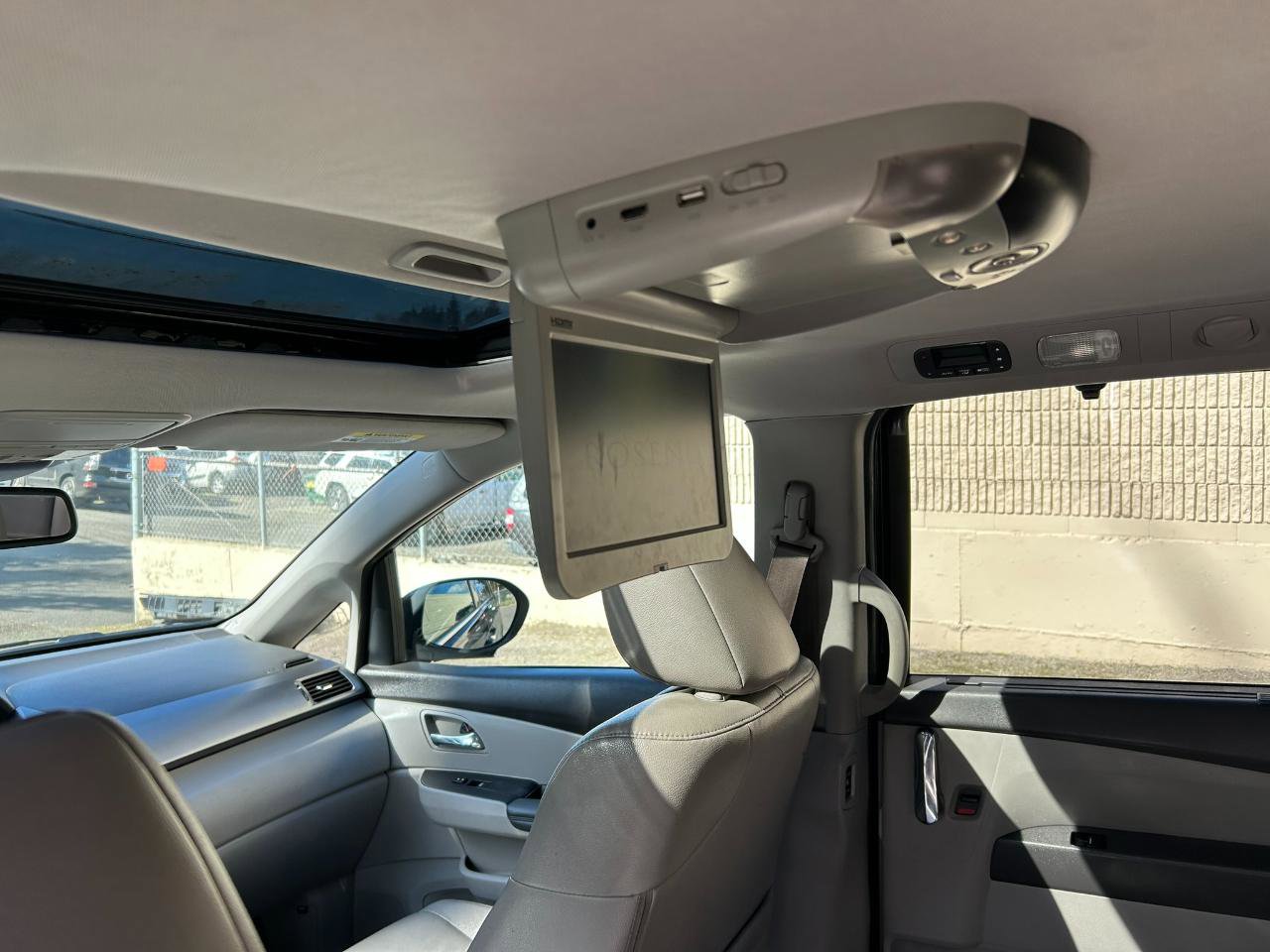 Used 2014 Honda Odyssey EX-L image 15